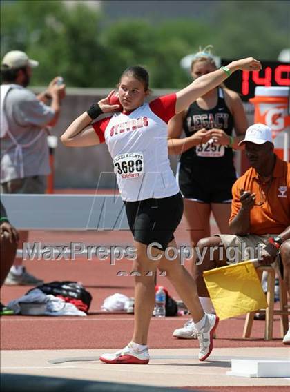 Thumbnail 2 in 84th Clyde Littlefield Texas Relays  photogallery.