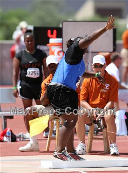 Thumbnail 3 in 84th Clyde Littlefield Texas Relays  photogallery.