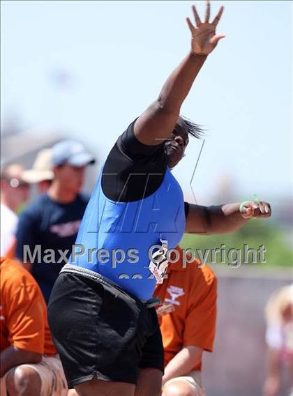 Thumbnail 2 in 84th Clyde Littlefield Texas Relays  photogallery.