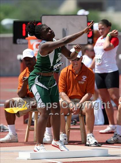 Thumbnail 3 in 84th Clyde Littlefield Texas Relays  photogallery.
