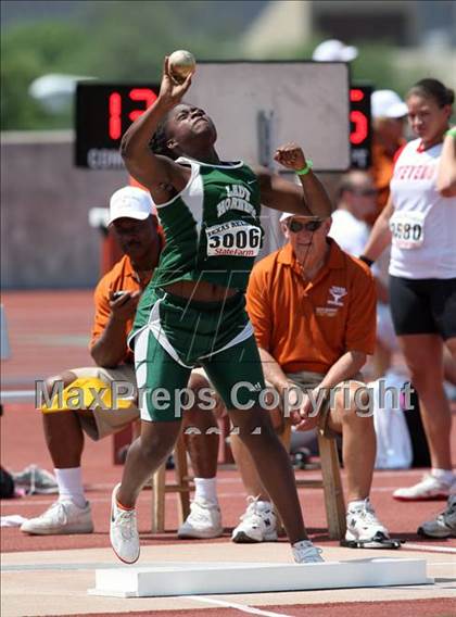 Thumbnail 2 in 84th Clyde Littlefield Texas Relays  photogallery.