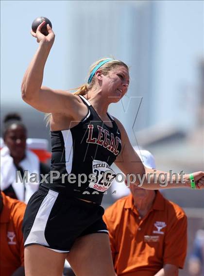 Thumbnail 3 in 84th Clyde Littlefield Texas Relays  photogallery.