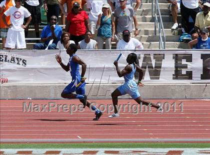 Thumbnail 3 in 84th Clyde Littlefield Texas Relays  photogallery.