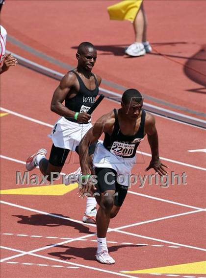 Thumbnail 3 in 84th Clyde Littlefield Texas Relays  photogallery.