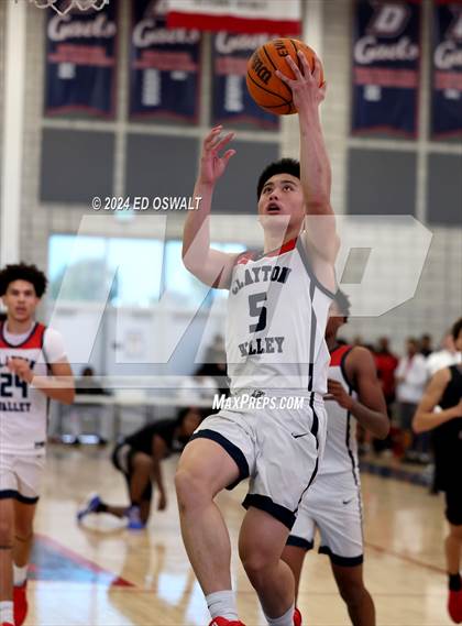 Thumbnail 2 in Weston Ranch vs. Clayton Valley Charter (NorCal Tipoff Classic) photogallery.