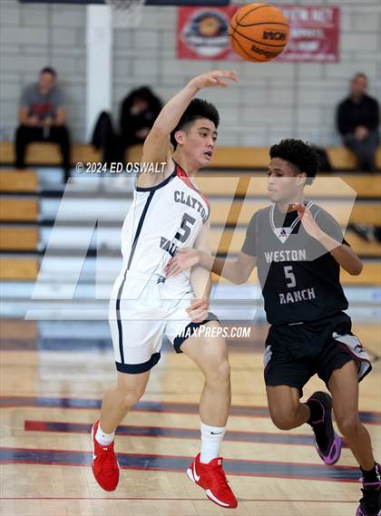 Thumbnail 1 in Weston Ranch vs. Clayton Valley Charter (NorCal Tipoff Classic) photogallery.