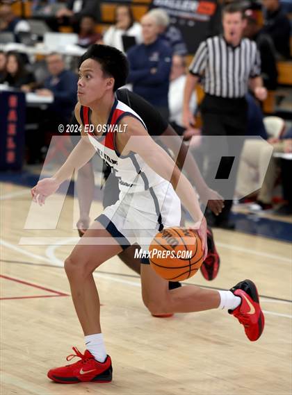 Thumbnail 2 in Weston Ranch vs. Clayton Valley Charter (NorCal Tipoff Classic) photogallery.