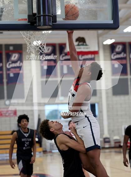Thumbnail 2 in Weston Ranch vs. Clayton Valley Charter (NorCal Tipoff Classic) photogallery.