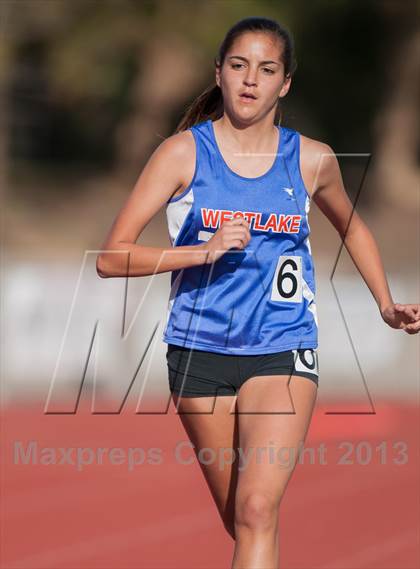 Thumbnail 3 in Don Green Invitational Girls Frosh/Soph 3200M photogallery.