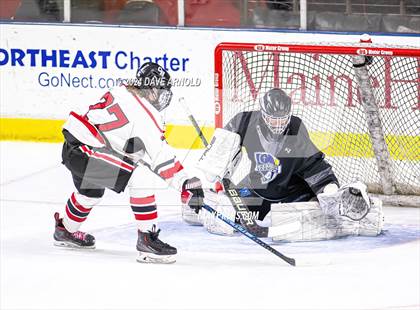 Thumbnail 3 in Camden Hills vs. Cheverus (MPA Class B State Final) photogallery.