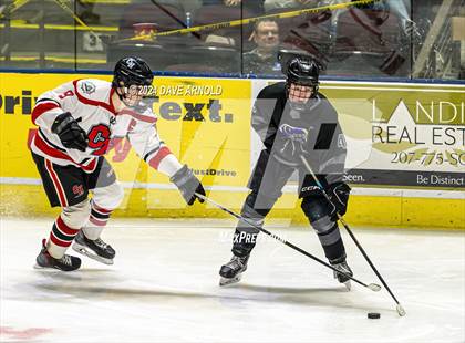 Thumbnail 3 in Camden Hills vs. Cheverus (MPA Class B State Final) photogallery.
