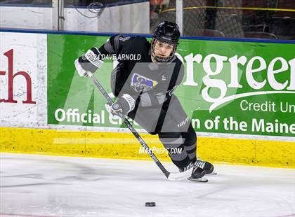 Thumbnail 3 in Camden Hills vs. Cheverus (MPA Class B State Final) photogallery.