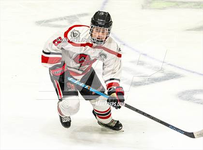 Thumbnail 3 in Camden Hills vs. Cheverus (MPA Class B State Final) photogallery.