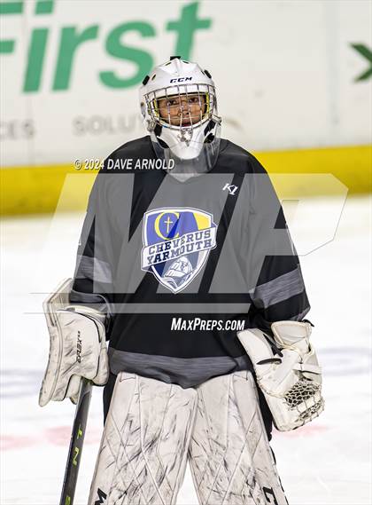Thumbnail 3 in Camden Hills vs. Cheverus (MPA Class B State Final) photogallery.