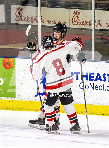 Thumbnail 1 in Camden Hills vs. Cheverus (MPA Class B State Final) photogallery.