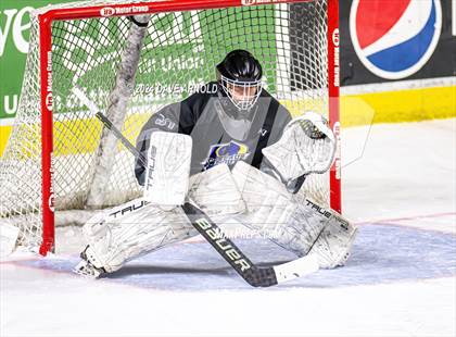 Thumbnail 3 in Camden Hills vs. Cheverus (MPA Class B State Final) photogallery.