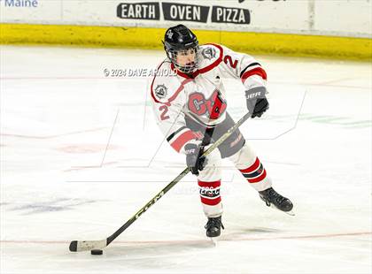 Thumbnail 3 in Camden Hills vs. Cheverus (MPA Class B State Final) photogallery.
