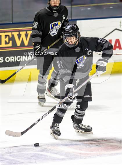 Thumbnail 1 in Camden Hills vs. Cheverus (MPA Class B State Final) photogallery.