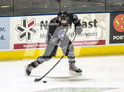 Thumbnail 2 in Camden Hills vs. Cheverus (MPA Class B State Final) photogallery.
