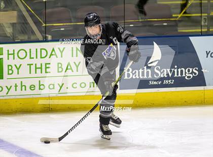 Thumbnail 2 in Camden Hills vs. Cheverus (MPA Class B State Final) photogallery.