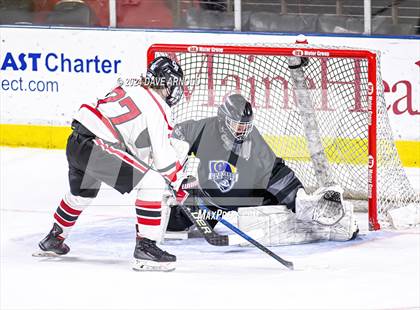 Thumbnail 1 in Camden Hills vs. Cheverus (MPA Class B State Final) photogallery.