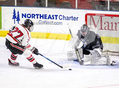 Thumbnail 1 in Camden Hills vs. Cheverus (MPA Class B State Final) photogallery.