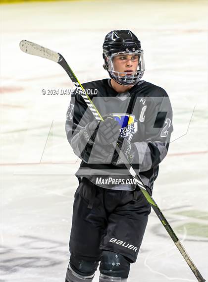 Thumbnail 1 in Camden Hills vs. Cheverus (MPA Class B State Final) photogallery.