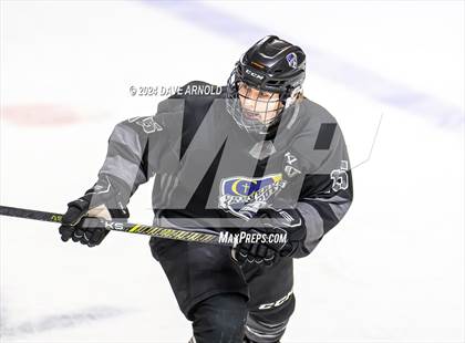 Thumbnail 3 in Camden Hills vs. Cheverus (MPA Class B State Final) photogallery.
