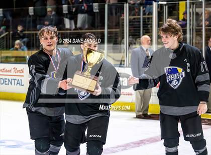 Thumbnail 3 in Camden Hills vs. Cheverus (MPA Class B State Final) photogallery.