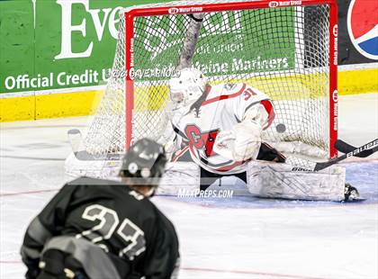 Thumbnail 1 in Camden Hills vs. Cheverus (MPA Class B State Final) photogallery.