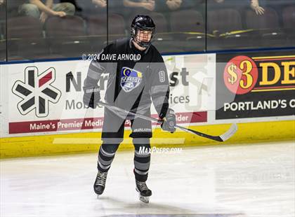 Thumbnail 2 in Camden Hills vs. Cheverus (MPA Class B State Final) photogallery.