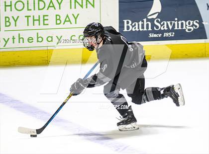 Thumbnail 1 in Camden Hills vs. Cheverus (MPA Class B State Final) photogallery.