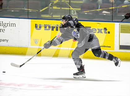 Thumbnail 2 in Camden Hills vs. Cheverus (MPA Class B State Final) photogallery.