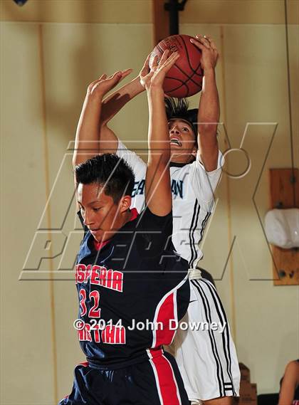 Thumbnail 2 in Salesian vs. Hesperia Christian (MaxPreps Holiday Classic) photogallery.