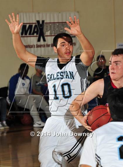 Thumbnail 3 in Salesian vs. Hesperia Christian (MaxPreps Holiday Classic) photogallery.