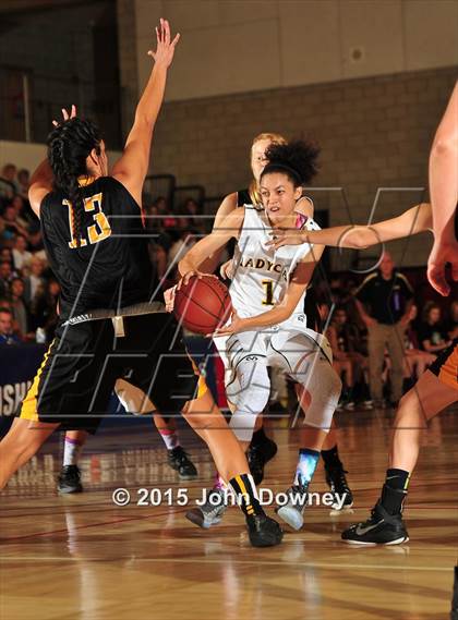 Thumbnail 1 in El Dorado vs. Brea Olinda (CIF SoCal Regional D3 Final) photogallery.
