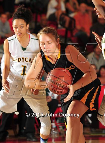 Thumbnail 3 in El Dorado vs. Brea Olinda (CIF SoCal Regional D3 Final) photogallery.