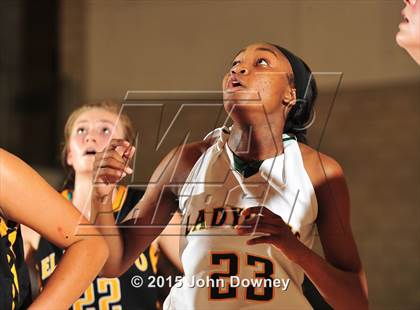 Thumbnail 3 in El Dorado vs. Brea Olinda (CIF SoCal Regional D3 Final) photogallery.