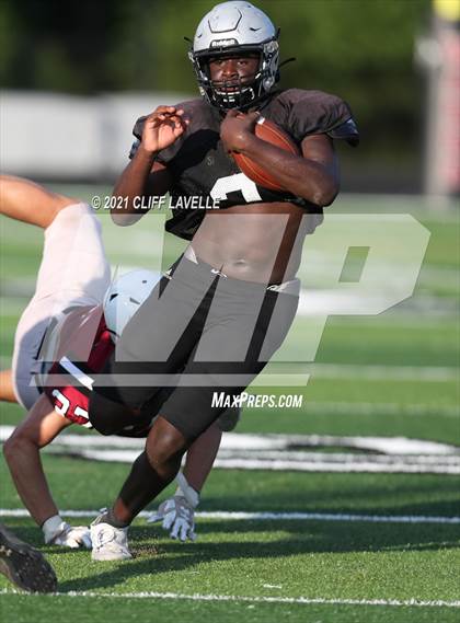Thumbnail 1 in West Ashley vs. Wando  photogallery.