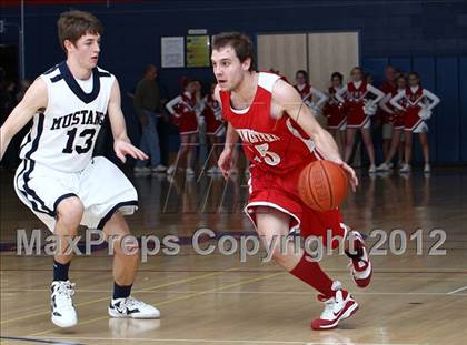 Thumbnail 1 in Immaculate vs. Northwestern Regional (CIAC Class S Semifinal) photogallery.