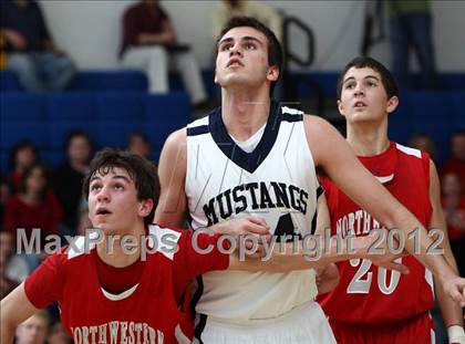 Thumbnail 2 in Immaculate vs. Northwestern Regional (CIAC Class S Semifinal) photogallery.