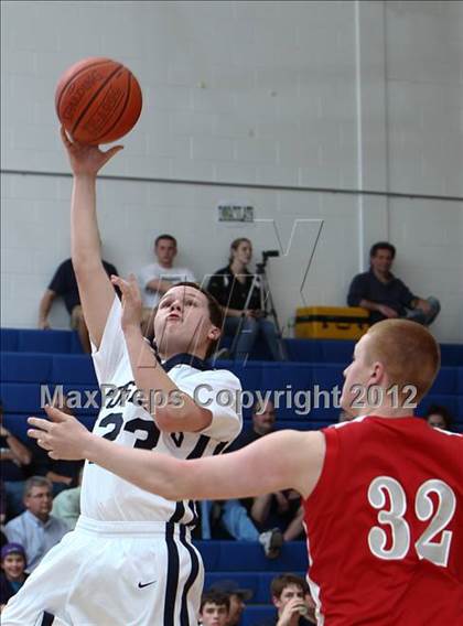 Thumbnail 3 in Immaculate vs. Northwestern Regional (CIAC Class S Semifinal) photogallery.