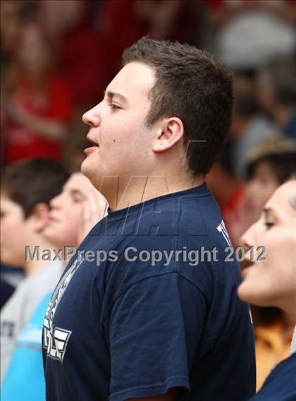 Thumbnail 2 in Immaculate vs. Northwestern Regional (CIAC Class S Semifinal) photogallery.