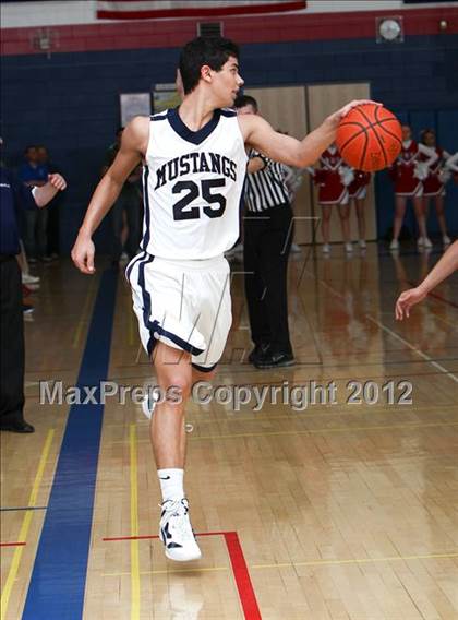 Thumbnail 1 in Immaculate vs. Northwestern Regional (CIAC Class S Semifinal) photogallery.