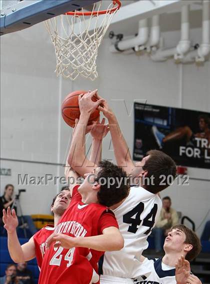 Thumbnail 2 in Immaculate vs. Northwestern Regional (CIAC Class S Semifinal) photogallery.
