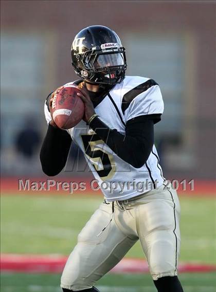 Thumbnail 3 in Rush-Henrietta vs. Clarence (NYSPHSAA Class AA Quarterfinal) photogallery.