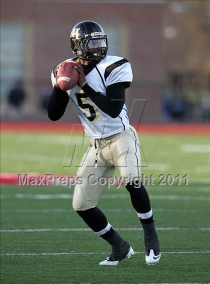 Thumbnail 1 in Rush-Henrietta vs. Clarence (NYSPHSAA Class AA Quarterfinal) photogallery.