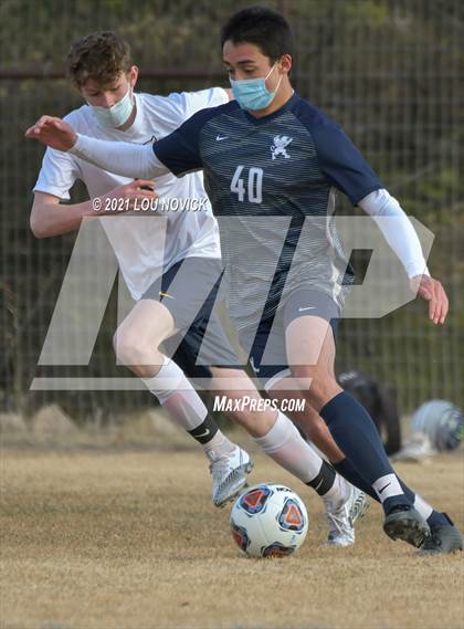 Thumbnail 2 in Santa Fe Prep vs Santa Fe photogallery.