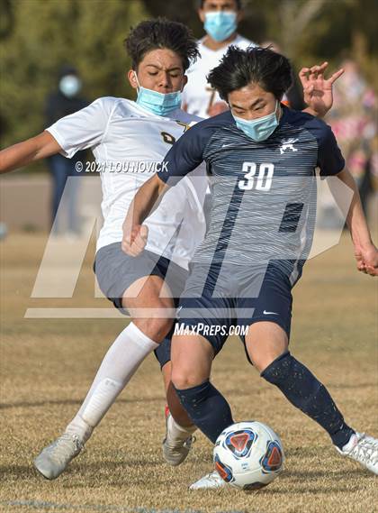 Thumbnail 2 in Santa Fe Prep vs Santa Fe photogallery.