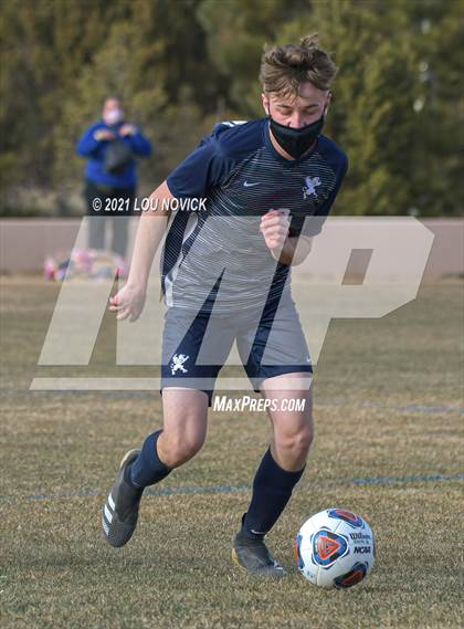 Thumbnail 2 in Santa Fe Prep vs Santa Fe photogallery.